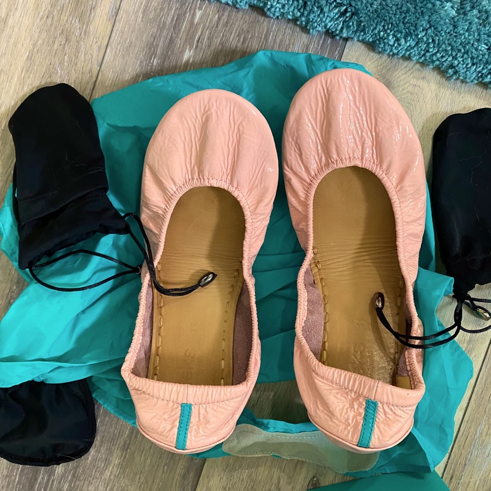 Light Pink Patent Tieks Size 11